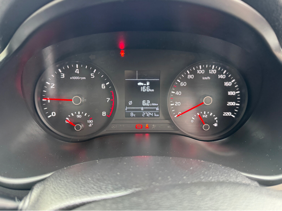 2021 Kia Stonic - image 23