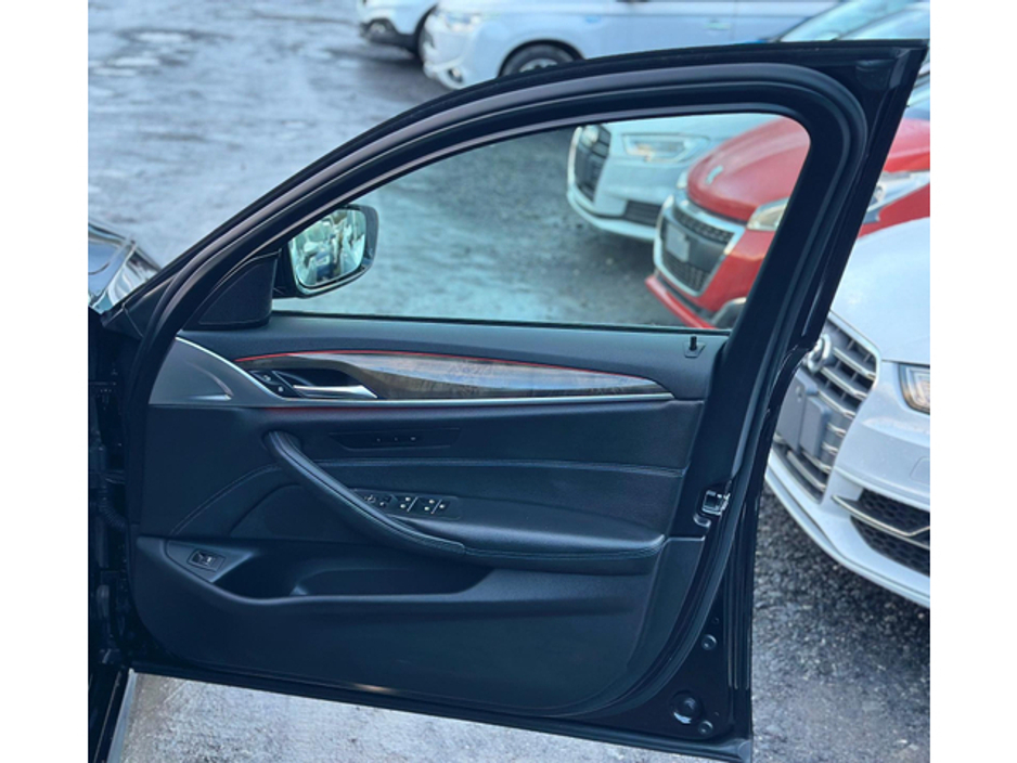 2018 BMW 5 Series 2.0L Diesel M-SPORT Sunroof/Electric Seats (6169) €28,995