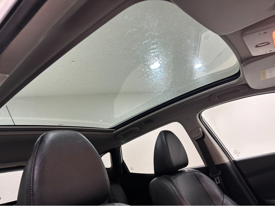 2015 Nissan Qashqai 1.5 DCI TEKNA 110PS 5DR**FULL LEATHER**PAN ROOF** €8,995