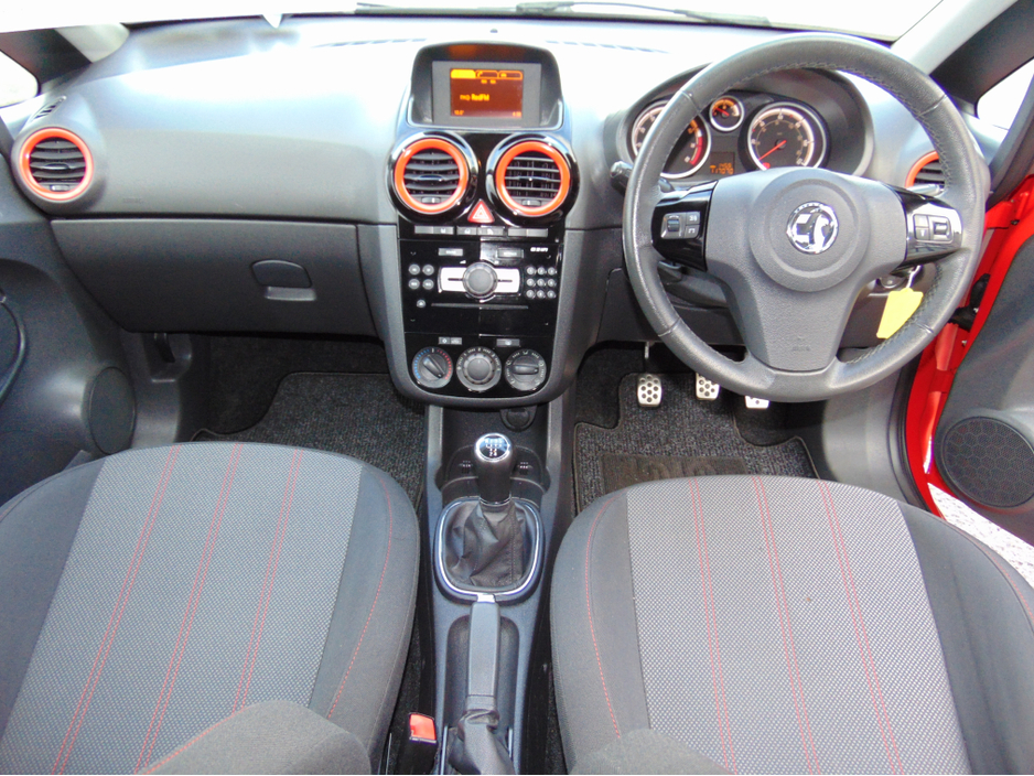 2014 Vauxhall Corsa 1.2 LIMITED EDITION 85PS 3DR €6,950