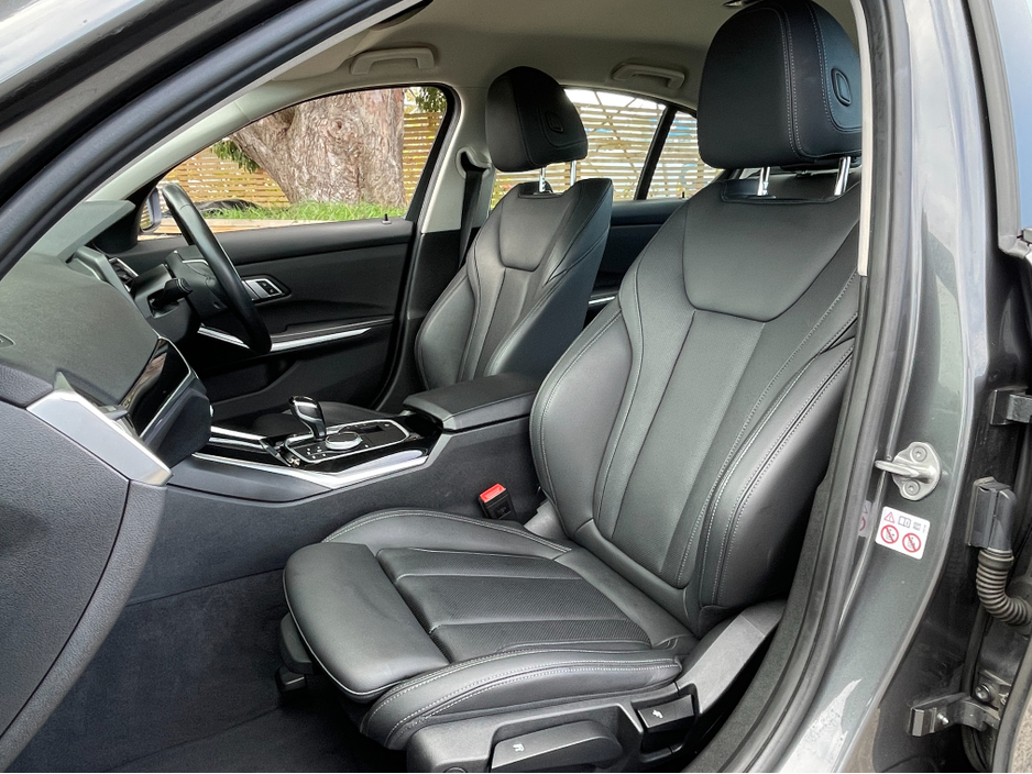 2022 BMW 3 Series 2.0 D..HEATED SEATS..REAR CAMERA WITH PARK ASSIST..WARRANTY INCLUDED..FINANC EPROVIDED €29,500