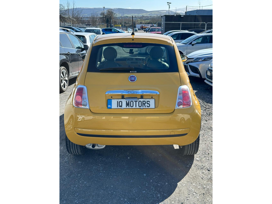 2015 Fiat 500 - image 8