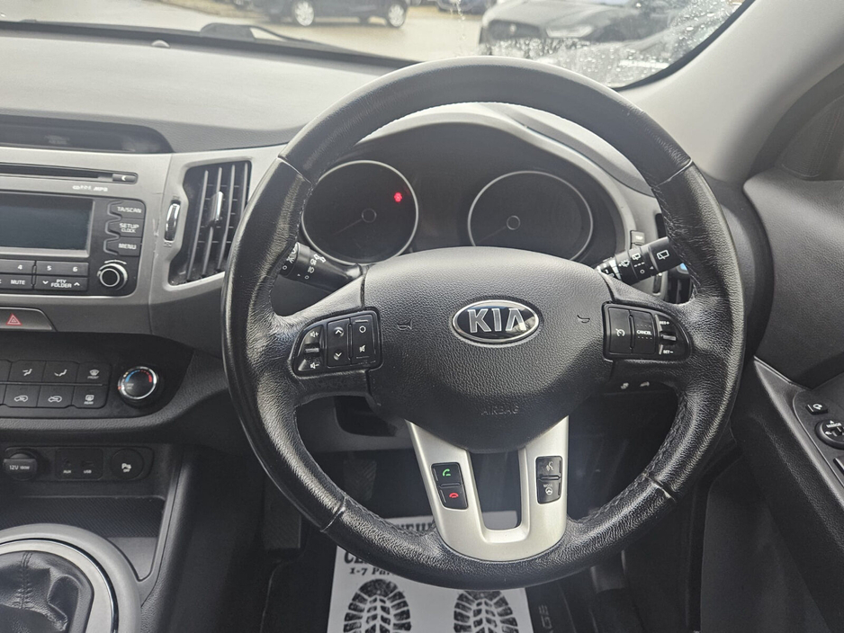 2015 Kia Sportage - image 23