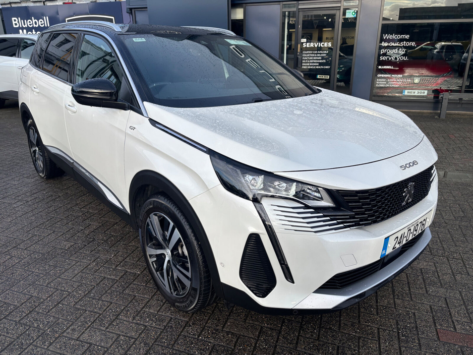 2024 Peugeot 5008 1.2 Hybrid 136bhp E-DCS6 GT €40,950