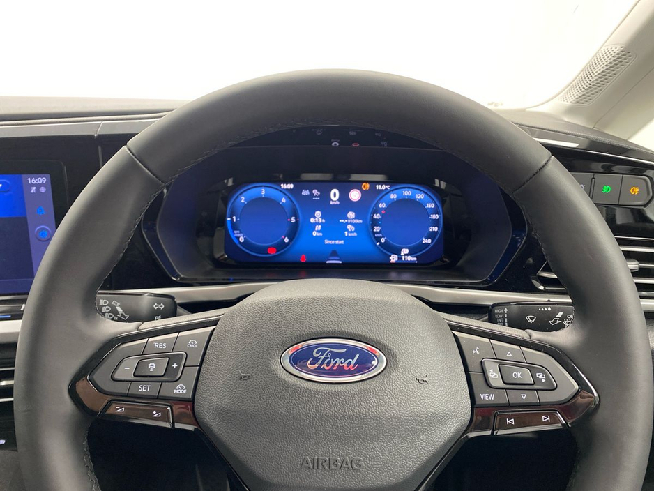 2026 Ford Transit Connect - image 18