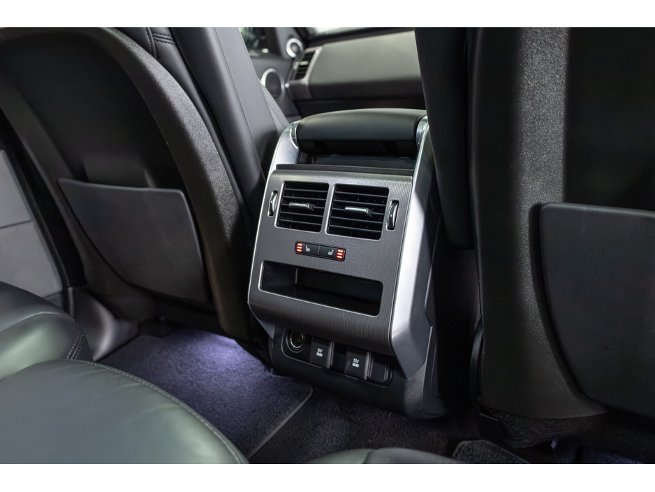 2019 Land Rover Range Rover Sport - image 15