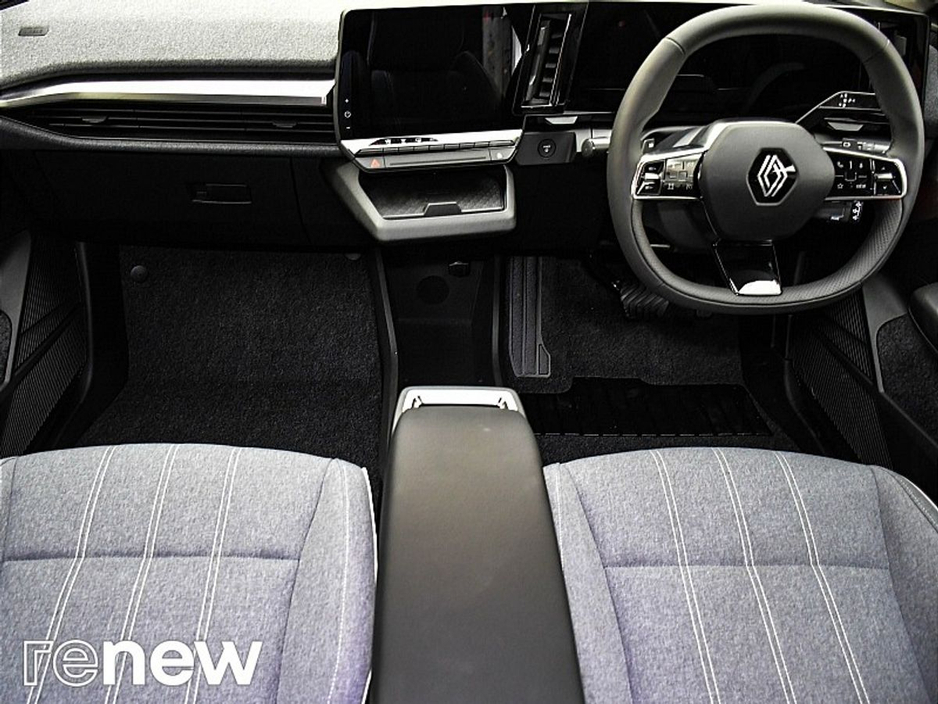 2023 Renault Megane E-Tech Equilibre EV60 220hp €25,990