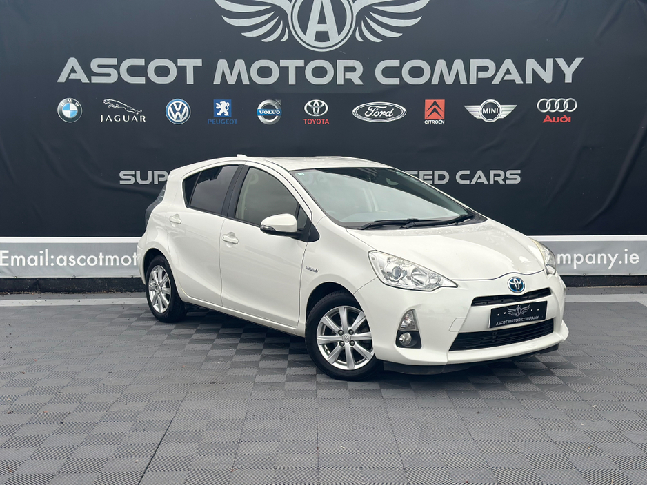 2014 Toyota Aqua Automatic €9,250