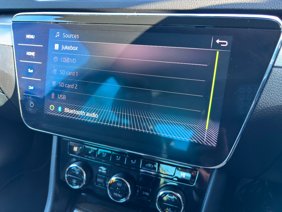 2019 Skoda Superb 2.0TDi SE-L Estate DSG Auto €17,990