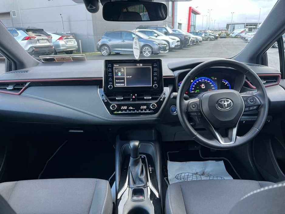 2020 Toyota Corolla - image 8