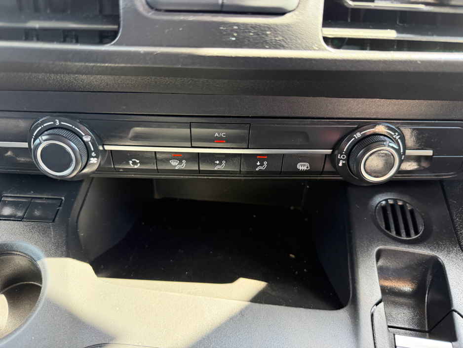 2024 Toyota Proace - image 12