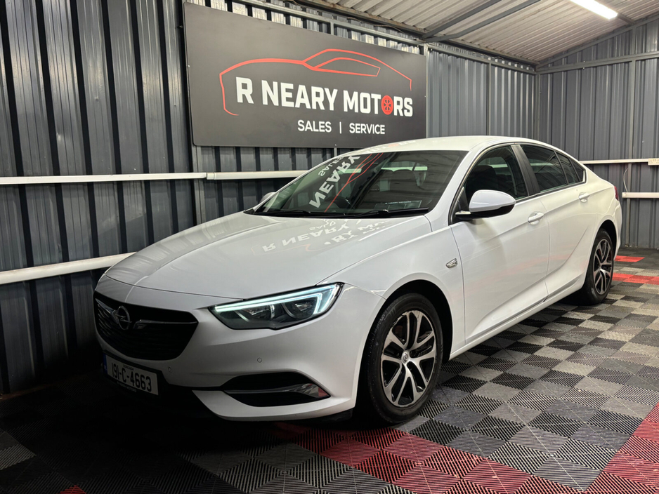 2019 Opel Insignia 1.6 (136PS) Turbo D ecoTEC SC €12,950