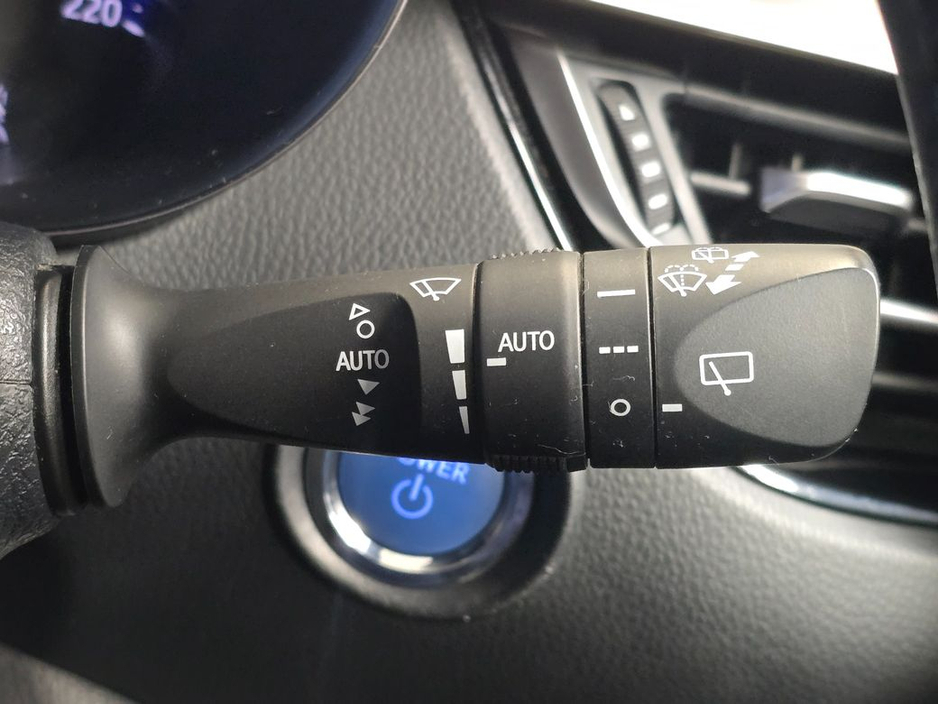 2023 Toyota C-HR Hybrid SOL Automatic * Best Spec * €28,950