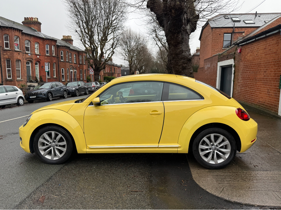 2013 Volkswagen Beetle 1.2tsi Automatic, Only 88kms, Only 88kms, New Nct 02/2027, Bluetooth, Apple Car Play, Android Auto, Reversing Camera, Full Leather, Heated Seats, Cruise Control, Alloys, A/C, Service & Warranty, SIMI, €10,950
