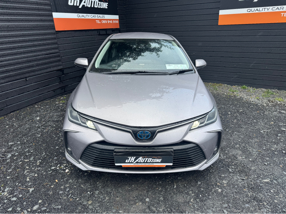 2021 Toyota Corolla 1.8 HYBRID SALOON €18,995