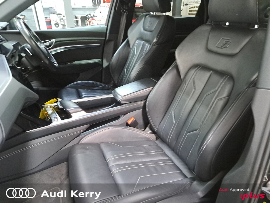 2021 Audi e-tron - image 11
