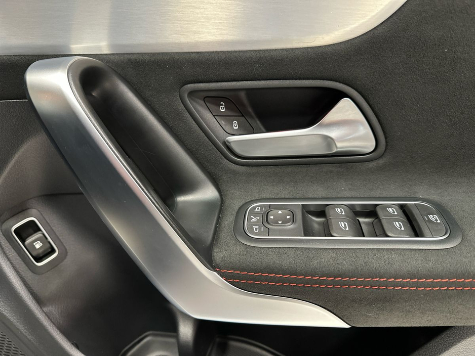 2024 Mercedes-Benz CLA Class CLA250 e AMG Line Executive 15.6 kWh PHEV €45,900