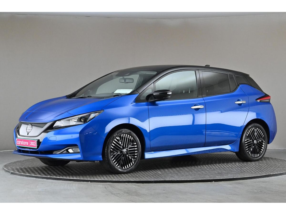 2022 Nissan Leaf - image 4