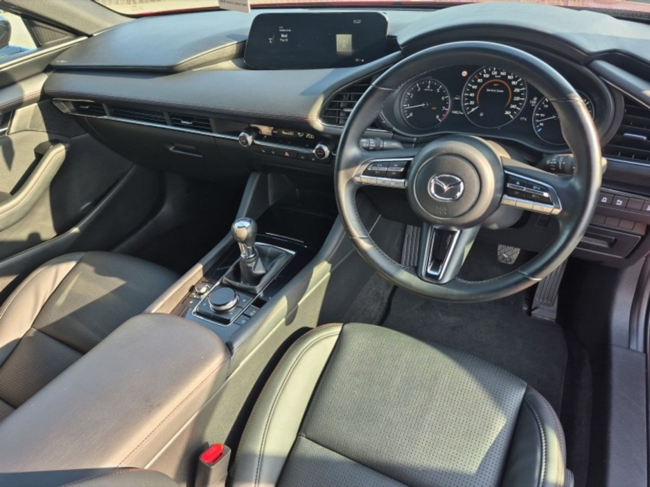 2023 Mazda Mazda3 - image 9
