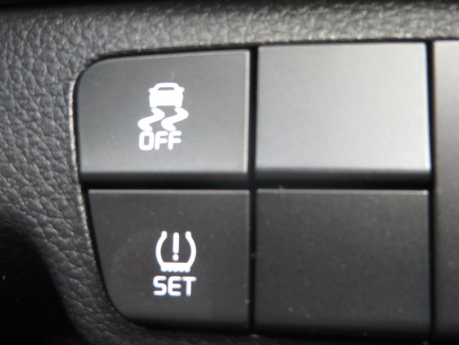 2019 Kia Stonic K2 5DR // ONLY 28k KMS // €16,950