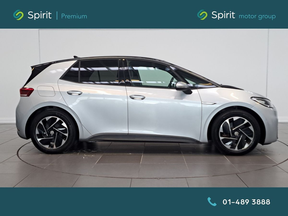 2021 Volkswagen ID.3 - image 11