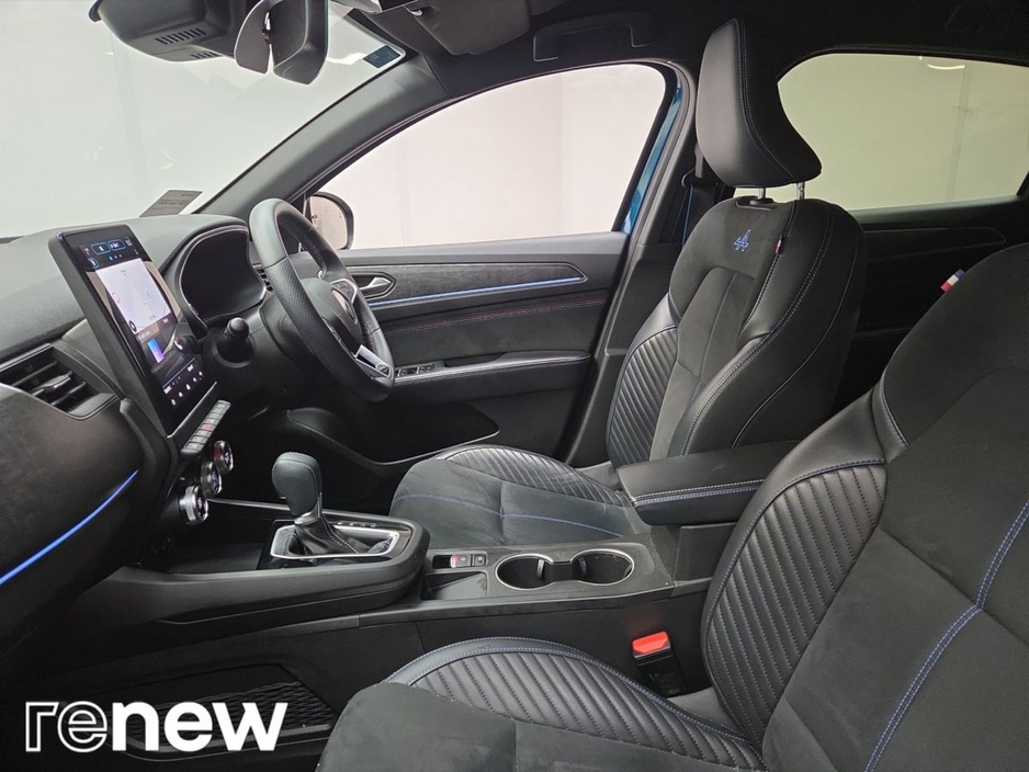 2024 Renault Arkana - image 5