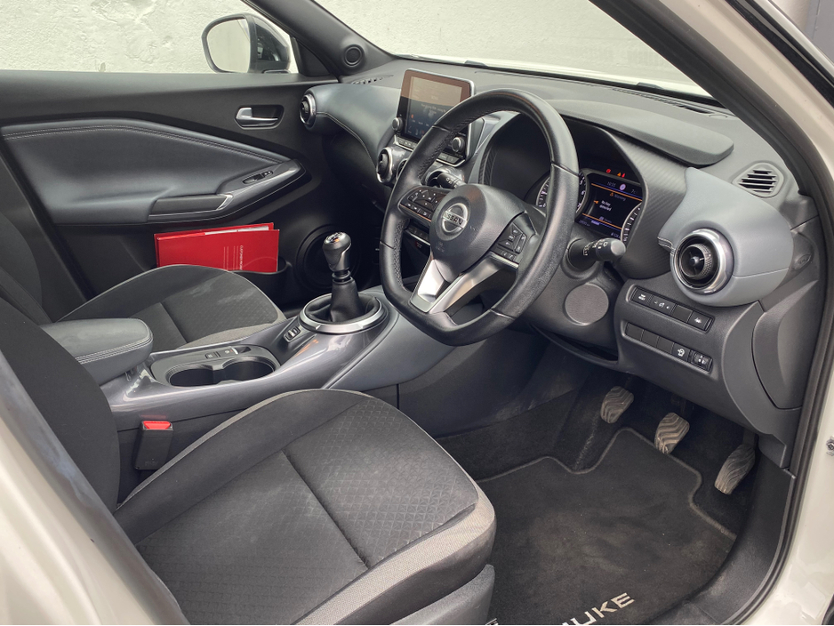 2021 Nissan Juke - image 5