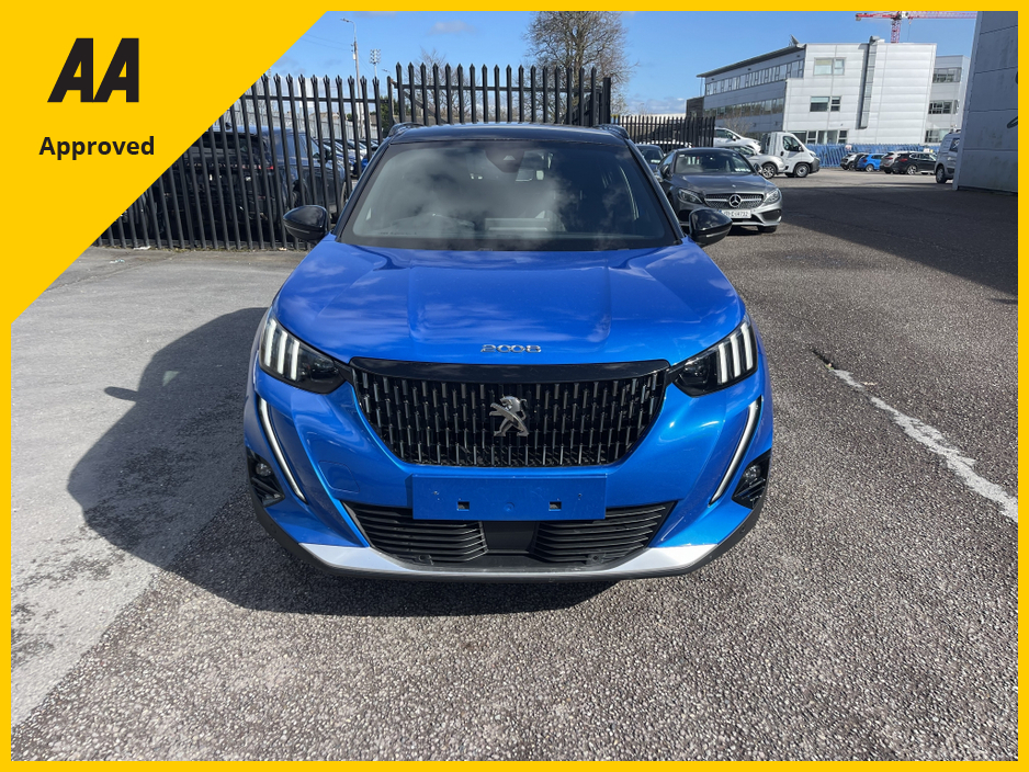 2022 Peugeot 2008 - image 11