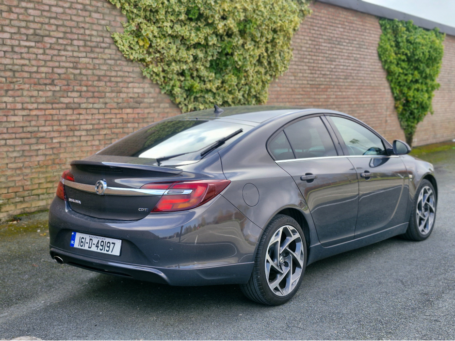 2016 Vauxhall Insignia - image 11