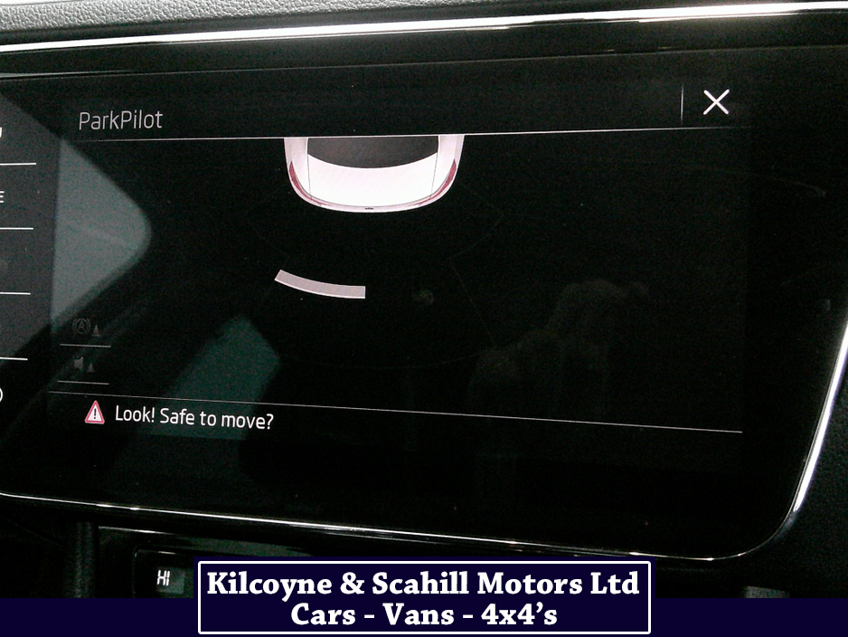 2017 Skoda Superb - image 26