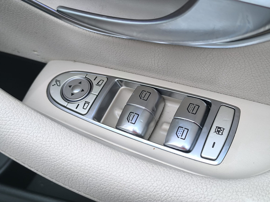 2020 Mercedes-Benz E Class - image 26