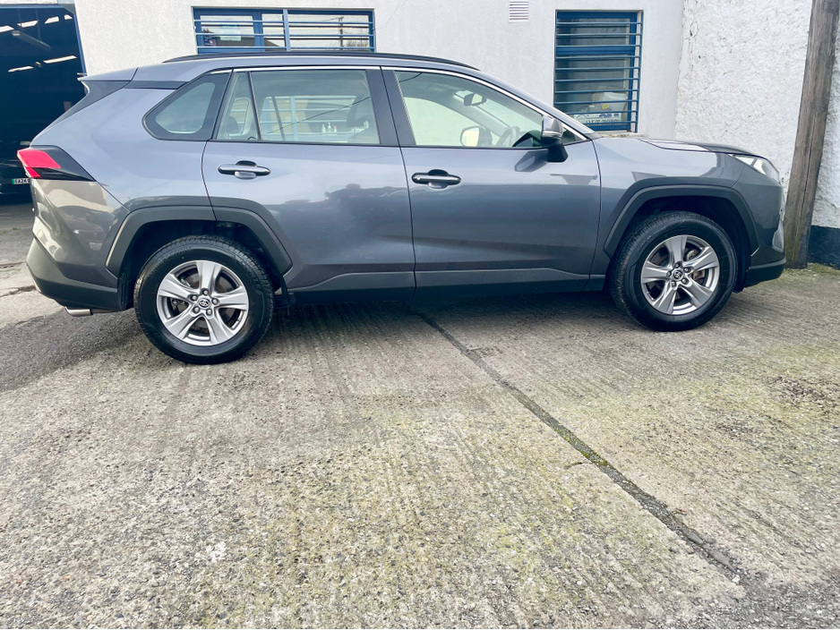 2024 Toyota Rav4 - image 15