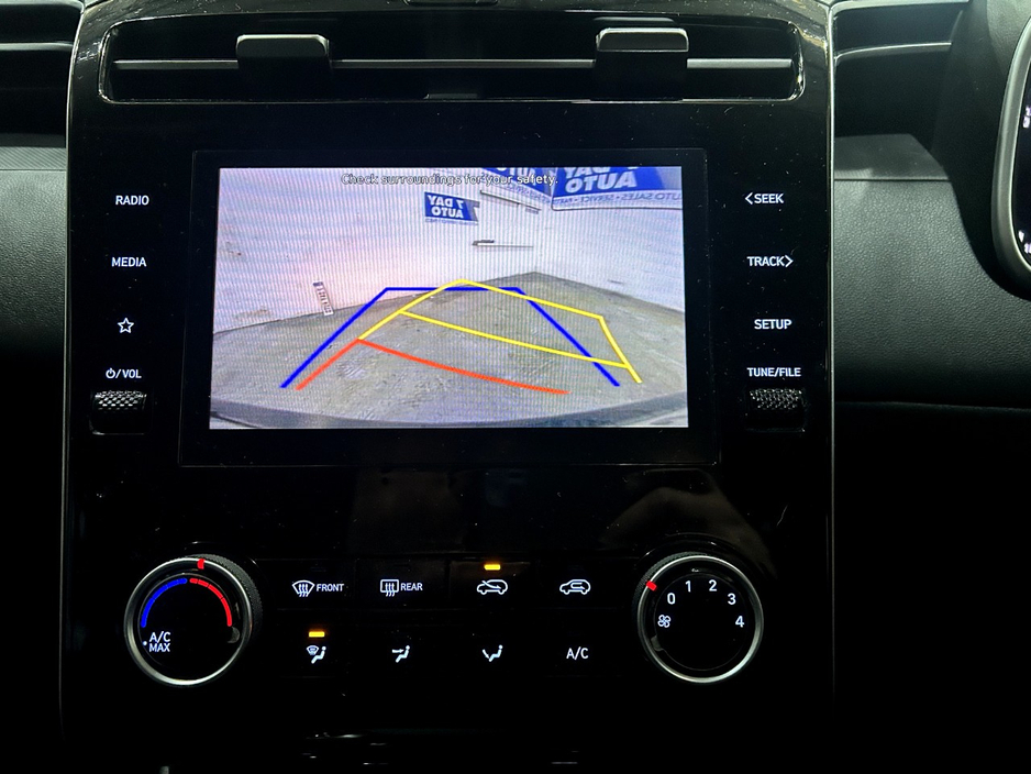 2022 Hyundai Tucson - image 11