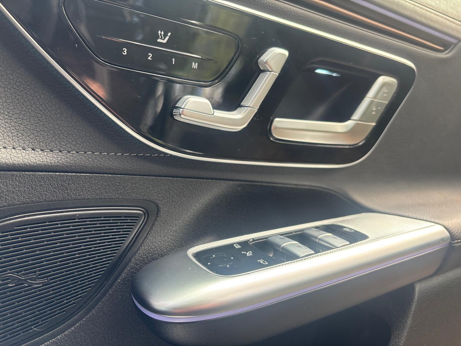 2023 Mercedes-Benz EQE 300 *Up to 600 km Range…Huge Specification* €44,950