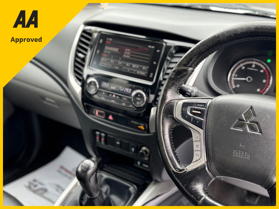 2019 Mitsubishi L200 - image 8