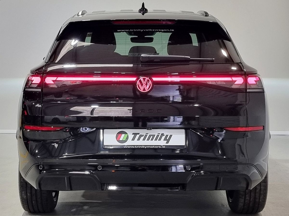 2026 Volkswagen T-Roc - image 13