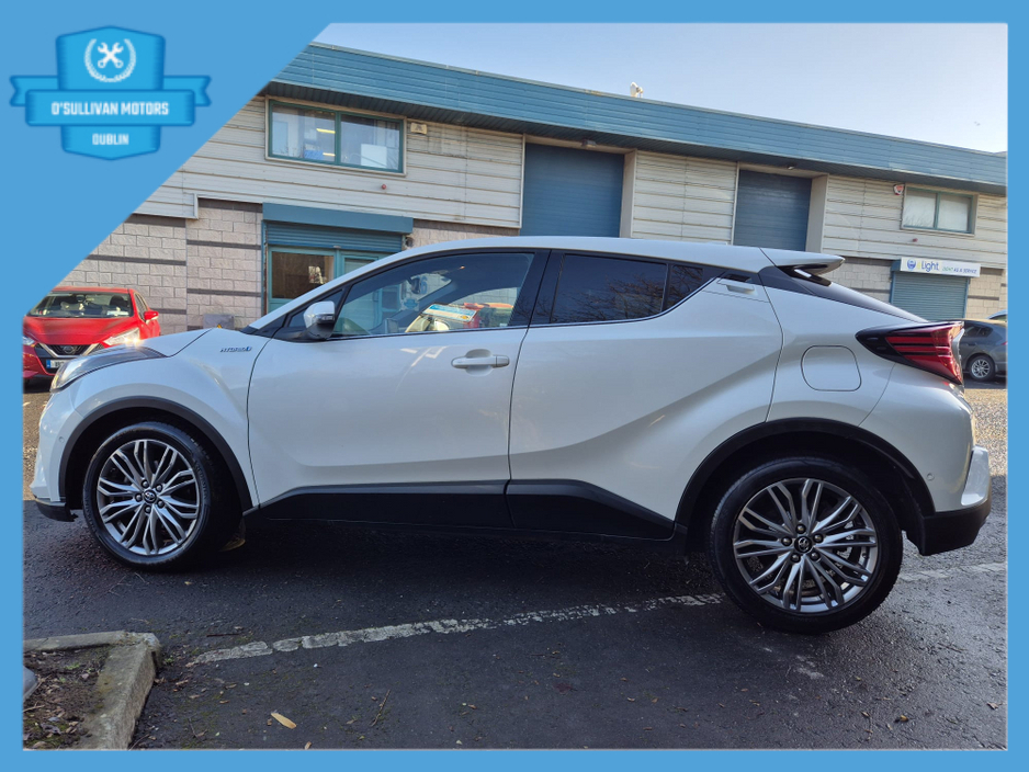 2022 Toyota C-HR / 2022 / 1.8 HYBRID / AUTOMATIC €19,999