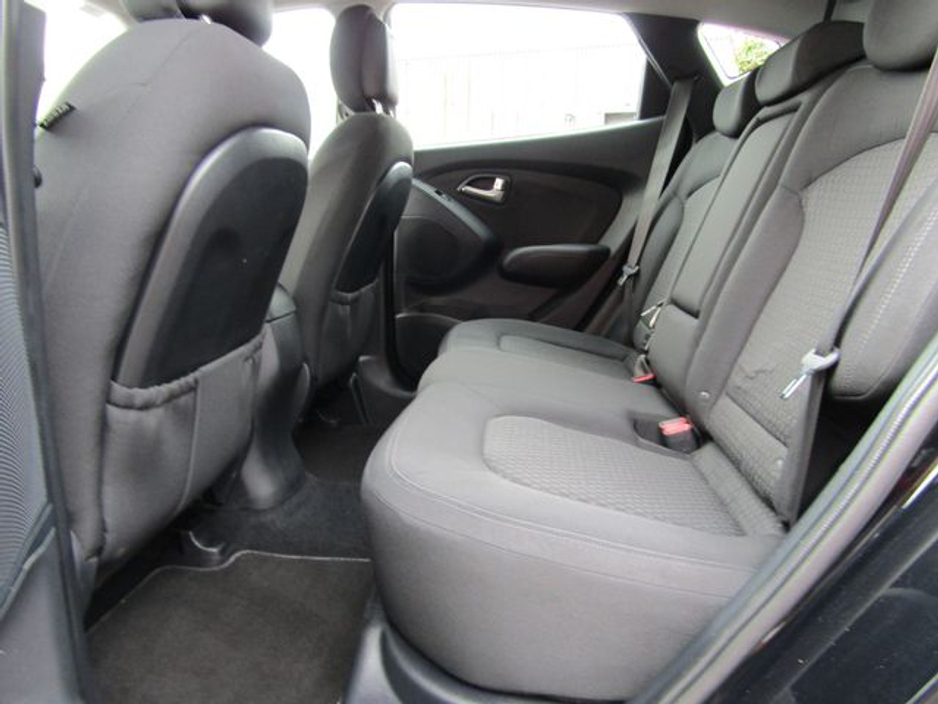 2013 Hyundai ix35 - image 21