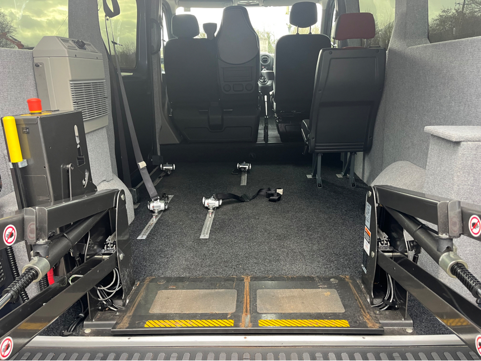 2017 Renault Master - image 12