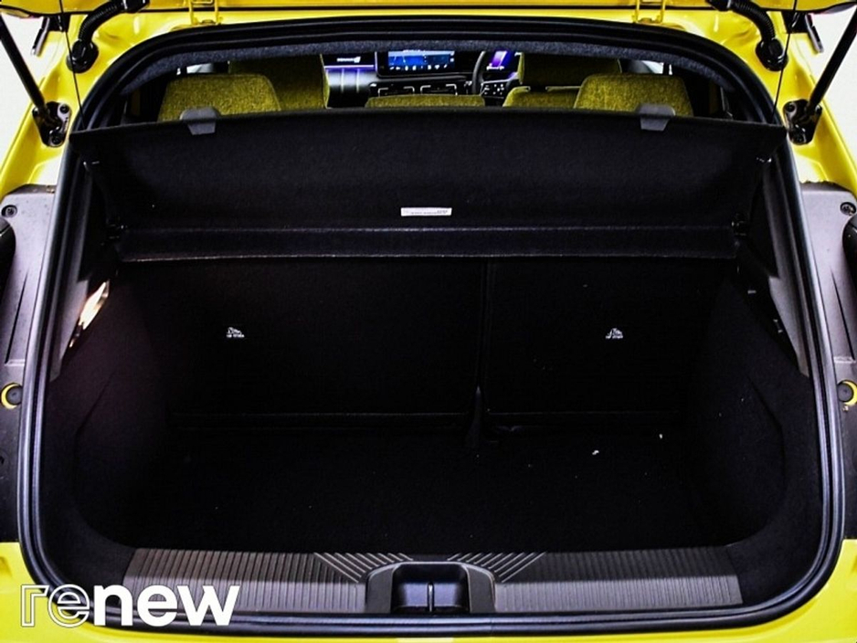 2025 Renault 5 EV40 150hp Iconic €31,900