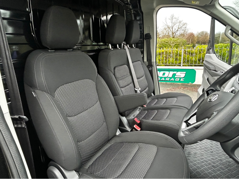 2026 Maxus Deliver 9 - image 19