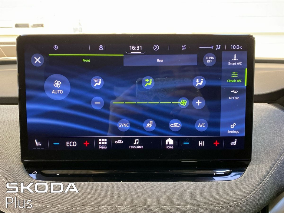 2023 Skoda Enyaq - image 16