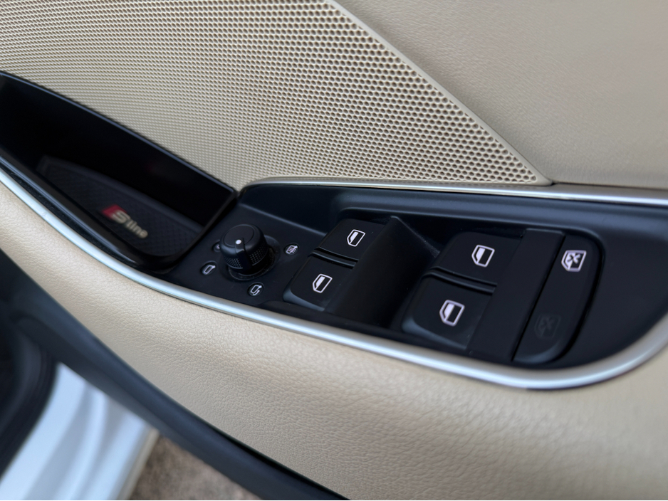 2013 Audi A3 - image 18