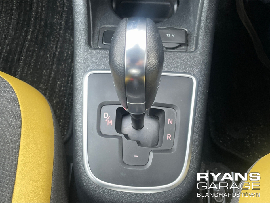 2019 Volkswagen up! 1.0 5DR AUTOMATIC   **HEATED SEATS** €11,995