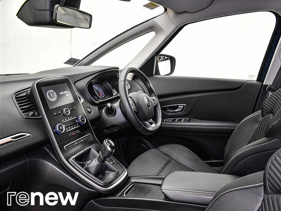 2021 Renault Grand Scenic 1.75 Blue dCi 120 Iconic €22,490