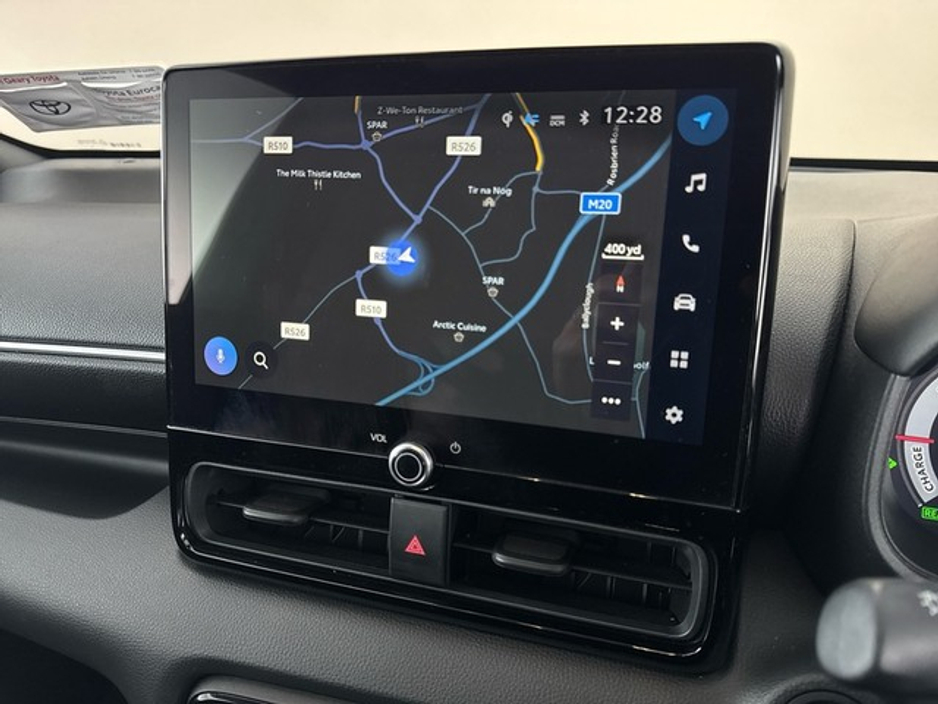 2024 Toyota Yaris HYBRID PLATINUM *TOP SPEC* €28,950