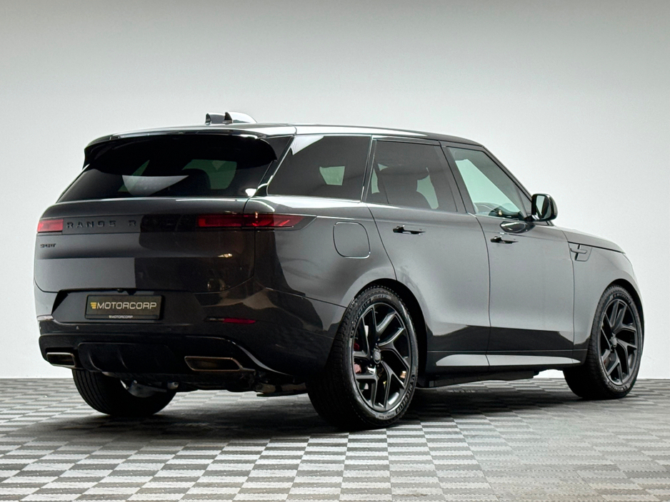 2026 Land Rover Range Rover Sport - image 8