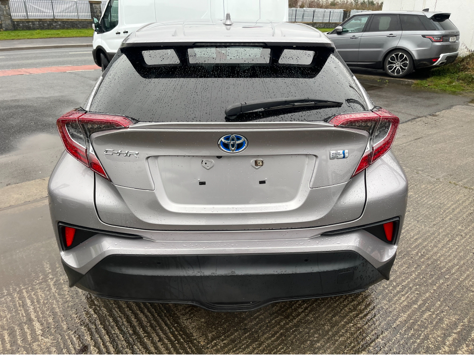 2019 Toyota C-HR 1.8 HYBRID AUTO LOW KM HIGH SPEC €20,950