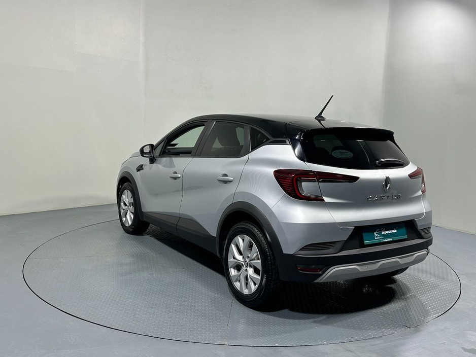 2022 Renault Captur Iconic Edition 1.0 Petrol 222 €20,750