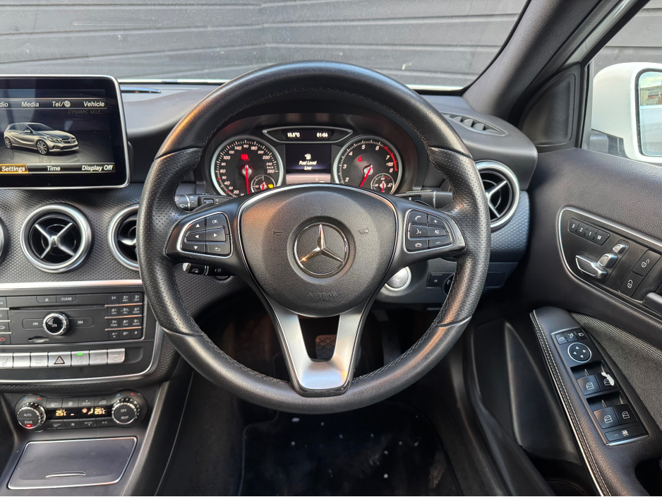 2016 Mercedes-Benz A Class - image 9